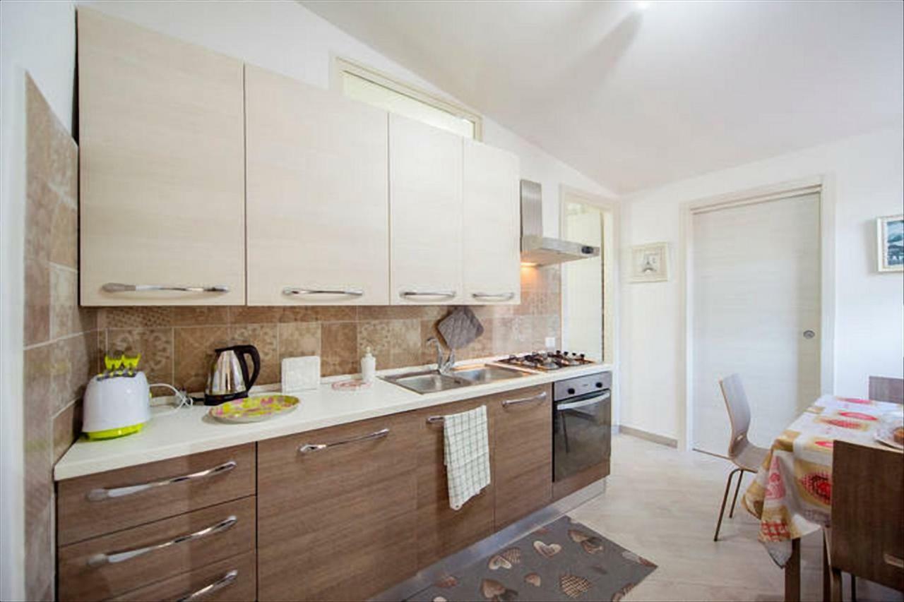 Garden House Apartments In Napels Buitenkant foto